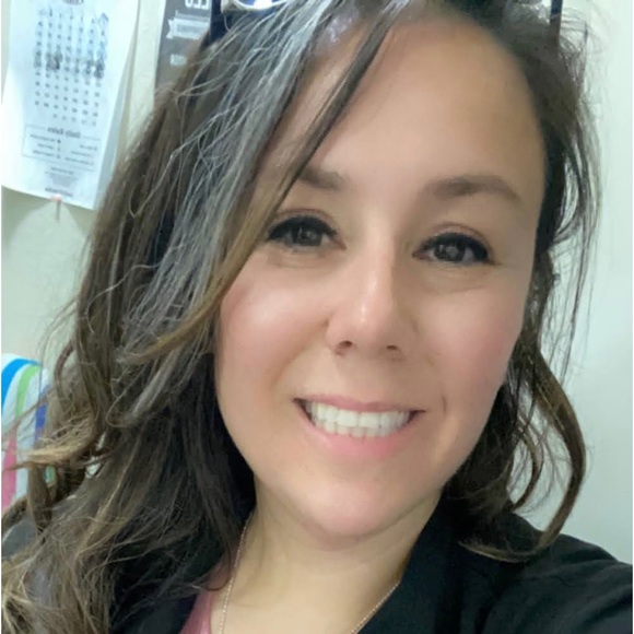 Meet your Posher, A - Picture 1 of 2